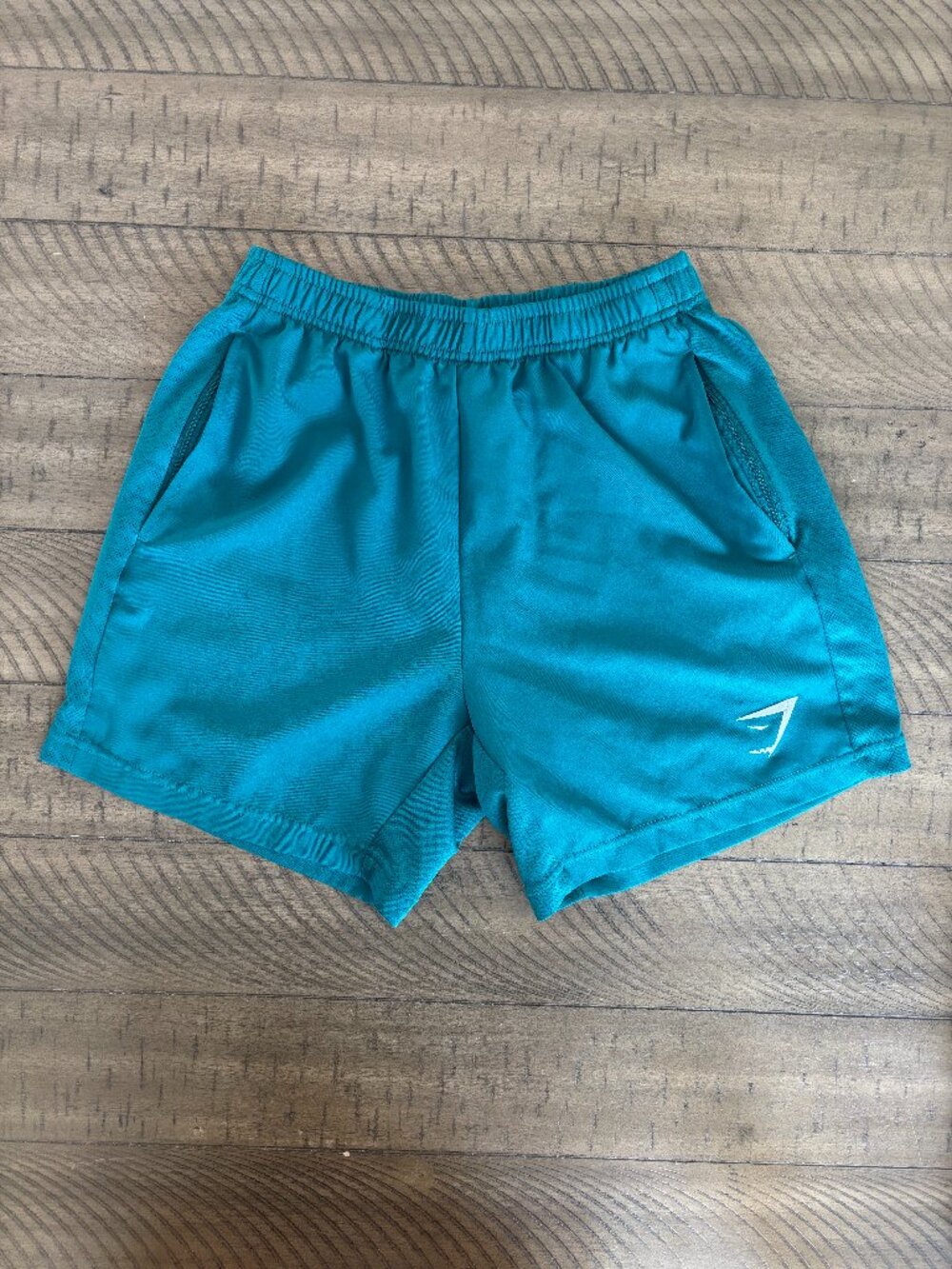 Gymshark Women’s Teal Athletic Running Shorts – Size Small – Zip Pockets
